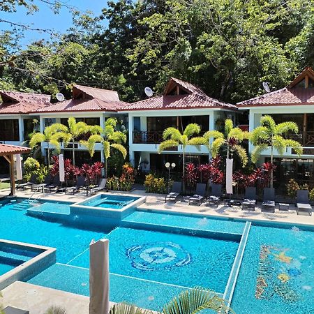 Bungalows Beachfront Hotel Пунта-Ува Экстерьер фото